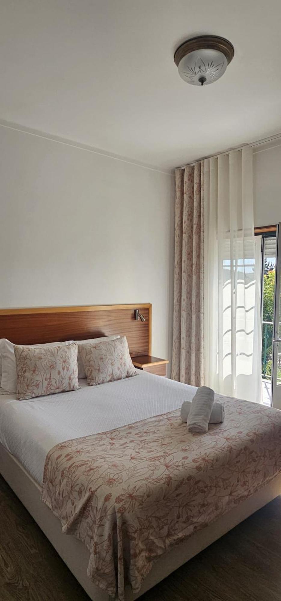 Hotel Louro Обидуш Экстерьер фото