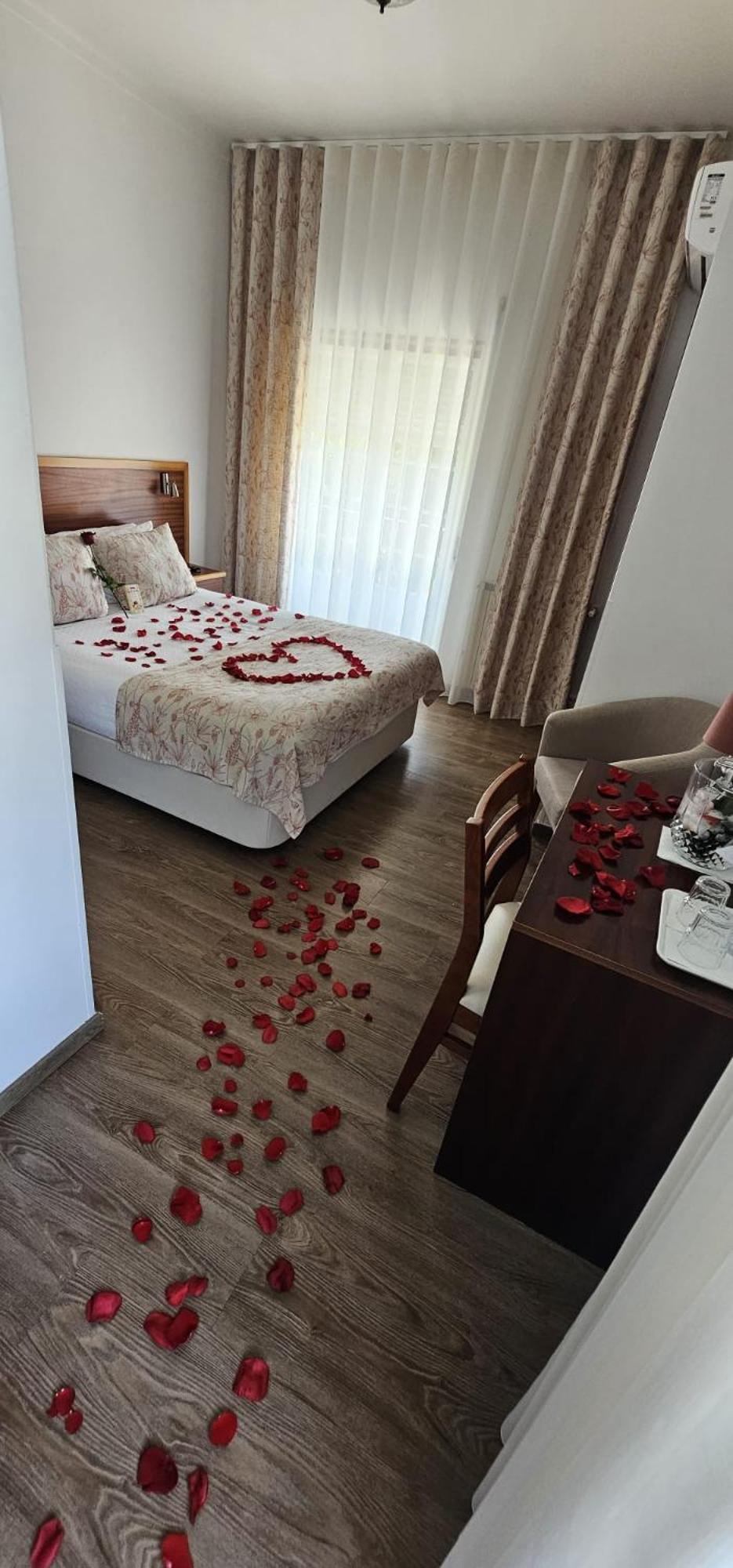 Hotel Louro Обидуш Экстерьер фото